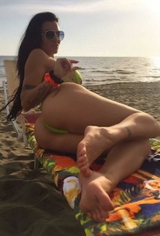 Amandha Fox